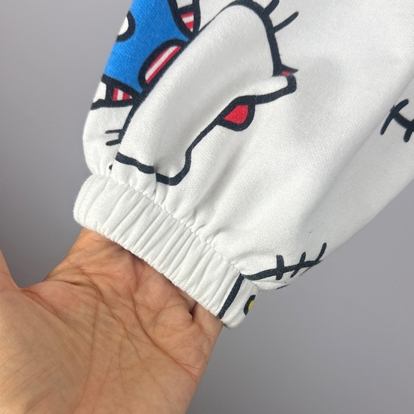 Hello Kitty by Sanrio Cotton Blend Cropped Oversized Pullover Medium Hoodie - Picture 6 of 13